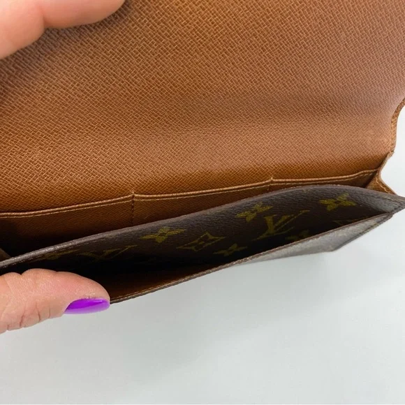 Louis Vuitton Porte Carte Credit Wallet - Picture 9 of 15